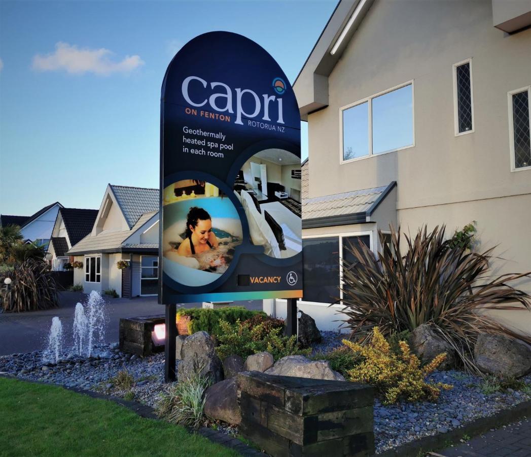 Capri on Fenton Motel Distretto di Distretto di Rotorua Esterno foto
